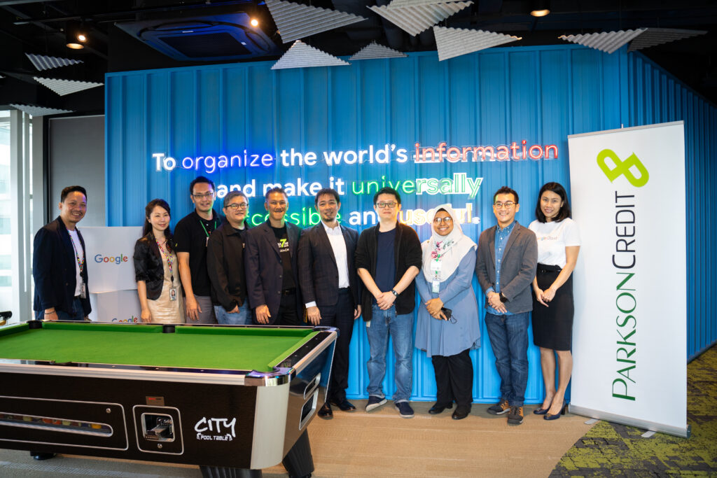 Group Photo - Parkson Credit Representive, PointStar CEO, staff and Google Representatives at Google Office